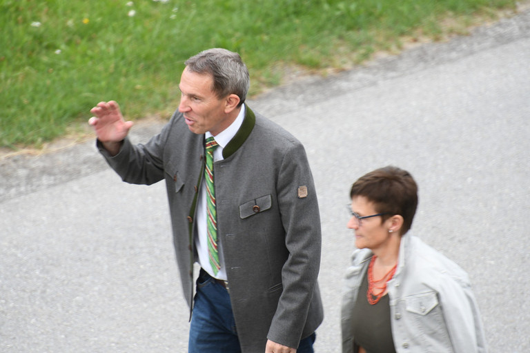 auch der Bürgermeister kommt
